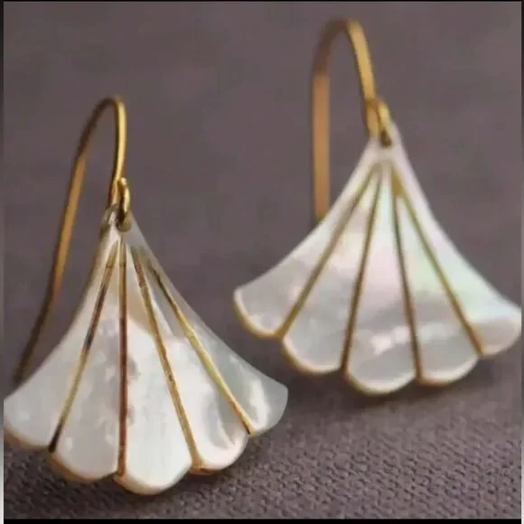 Ginkgo earrings A1333 - Picture 1 of 2